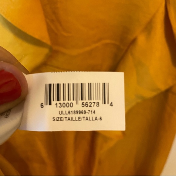 BCBGeneration Asymmetrical Yellow/Gold/Mustard Dress Size 6 - Picture 11 of 11